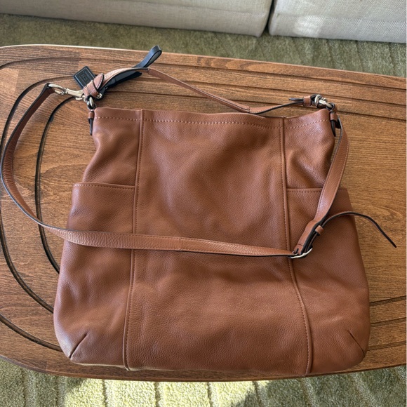 Coach Park Hobo bag Pebble Leather Shoulder Bag - Picture 7 of 8